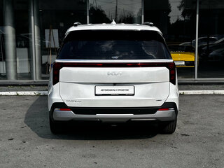 2025 Kia Carnival IV Рестайлинг, белый, 4890000 рублей, вид 3