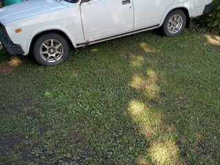 2002 Lada (ВАЗ) 2107, белый, 150000 рублей, вид 2