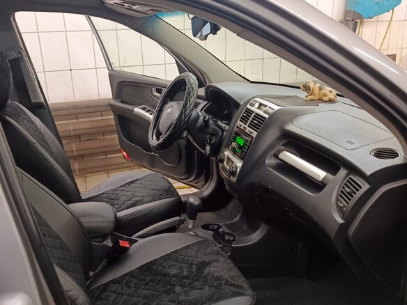 2006 Kia Sportage II, серебристый, 730000 рублей - вид 8