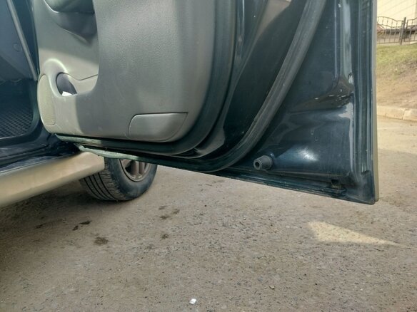 2001 Subaru Outback II, синий, 600000 рублей - вид 10