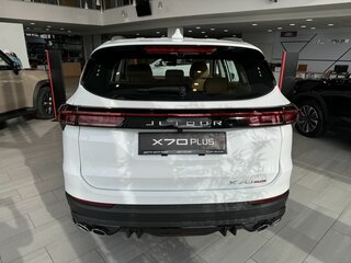 2026 Jetour X70+ I Рестайлинг, белый, 3399000 рублей, вид 5