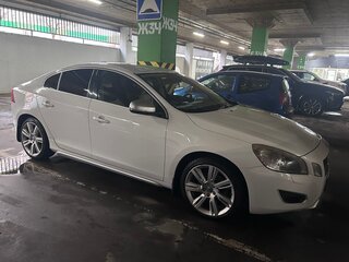 2011 Volvo S60 II, белый, 830000 рублей, вид 4