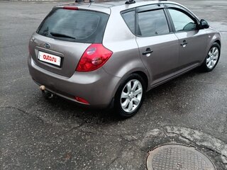 2007 Kia Ceed I, бежевый, 550000 рублей, вид 5