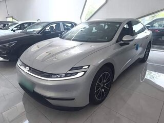 2026 Changan Qiyuan A06 28.39 kWh, серебристый, 2470000 рублей, вид 1