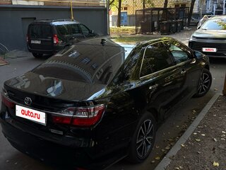 2017 Toyota Camry VII (XV50) Рестайлинг 2, чёрный, 2500000 рублей, вид 4