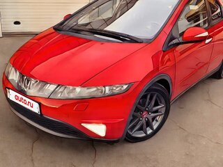 2008 Honda Civic VIII, красный, 800000 рублей, вид 2