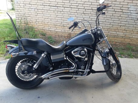 2010 Harley-Davidson Street Bob, серый, 709000 рублей, вид 4