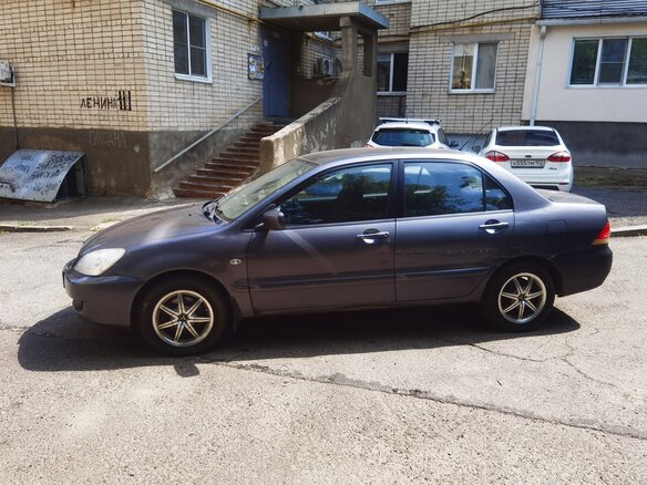 2006 Mitsubishi Lancer IX Рестайлинг, серый, 350000 рублей - вид 3