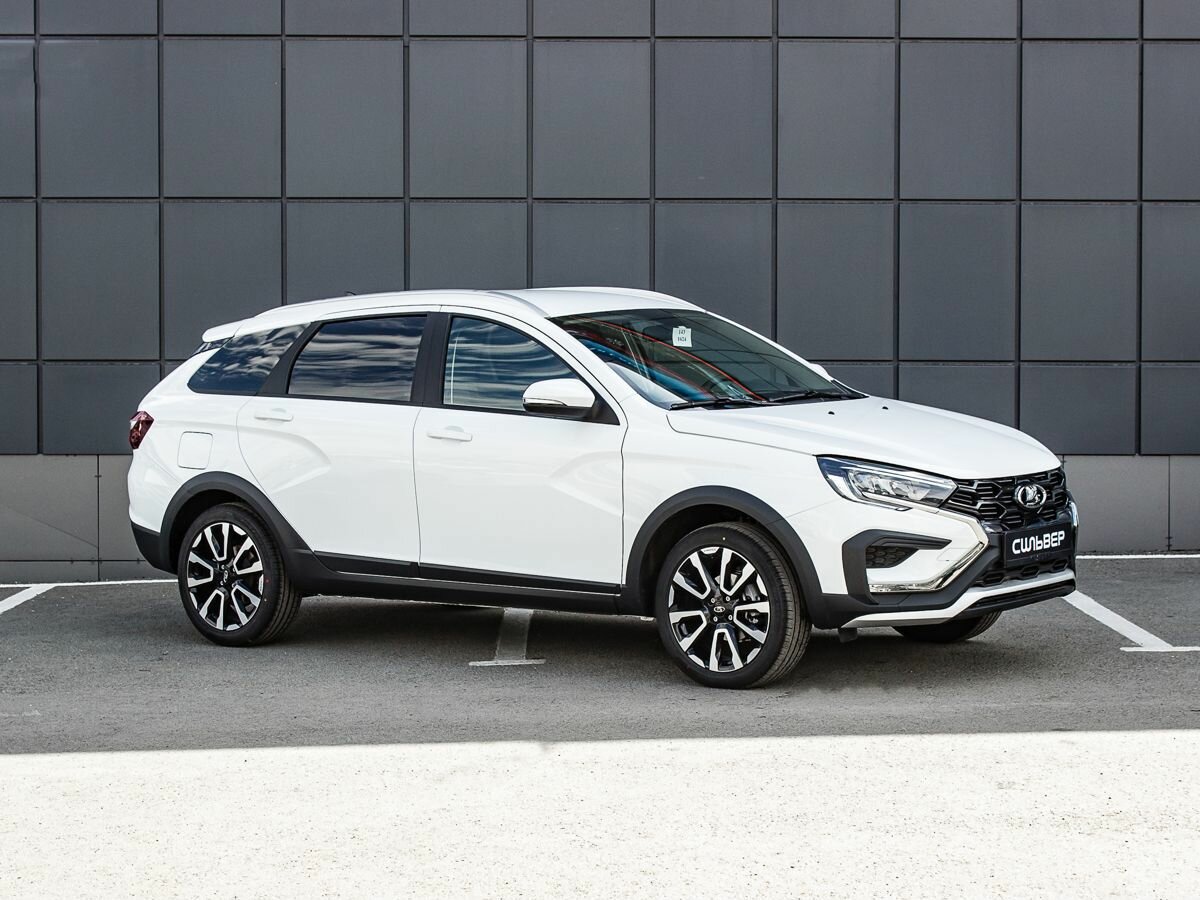 Открыть фотографии: Lada (ВАЗ) Vesta I Рестайлинг (NG)