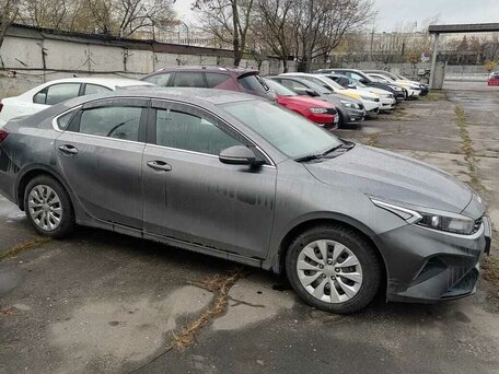 2022 Kia Cerato IV, серый, 1819000 рублей, вид 4