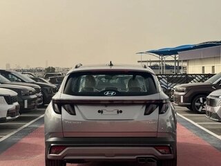 2026 Hyundai Tucson IV Рестайлинг, серебристый, 3730000 рублей, вид 4