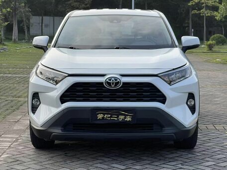 Toyota RAV4 V (XA50)