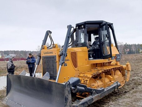 2023 LiuGong B160C, золотистый, 11800000 рублей, вид 1