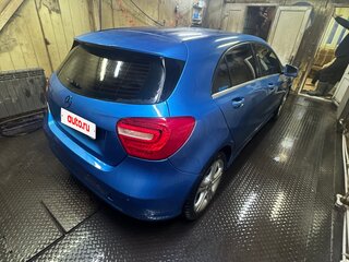 2013 Mercedes-Benz A-Класс 180 III (W176), синий, 1350000 рублей, вид 4