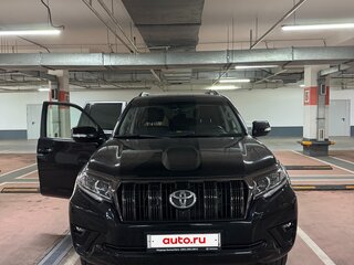 2021 Toyota Land Cruiser Prado 150 Series Рестайлинг 3, чёрный, 7100000 рублей, вид 2
