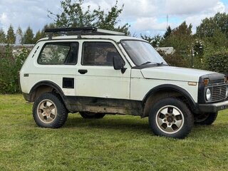 1999 Lada (ВАЗ) 2121 (4x4) I Рестайлинг, белый, 50000 рублей, вид 3