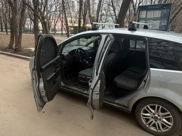 2004 Ford C-MAX I, серебристый, 530000 рублей - вид 3