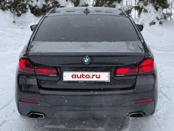 2020 BMW 5 серии 520d xDrive VII (G30/G31/G38) Рестайлинг, серый, 4300000 рублей - вид 5