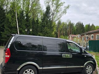 2011 Hyundai Grand Starex I, чёрный, 1700000 рублей, вид 4