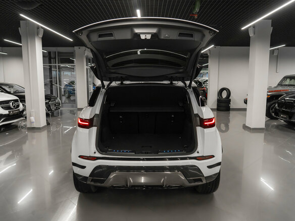 2025 Land Rover Range Rover Evoque II Рестайлинг, белый - вид 24