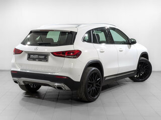 2021 Mercedes-Benz GLA 180 II (H247), белый, 3420000 рублей, вид 5