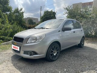 2010 Chevrolet Aveo I Рестайлинг, серебристый, 350000 рублей, вид 1