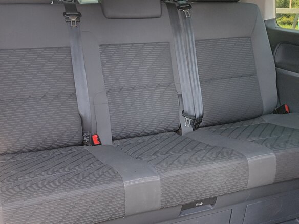 2012 Volkswagen Multivan T5 Рестайлинг, чёрный, 1870000 рублей - вид 11