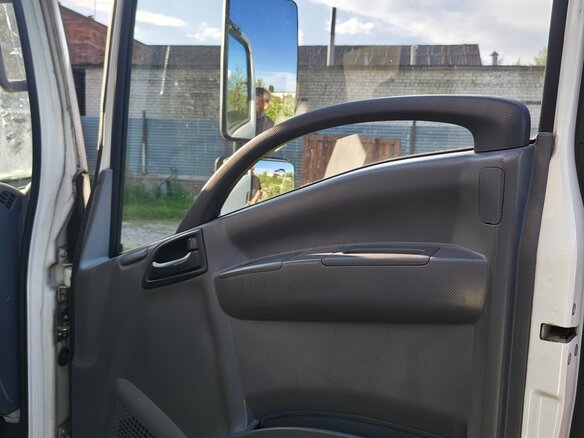 2014 Isuzu Elf (N-series), белый, 3100000 рублей - вид 14