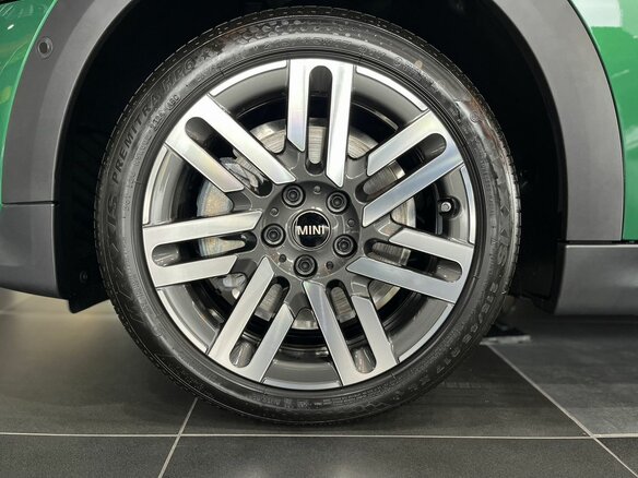 2025 Mini Hatch C IV (F65/F66/J01), зелёный, 5690000 рублей - вид 8