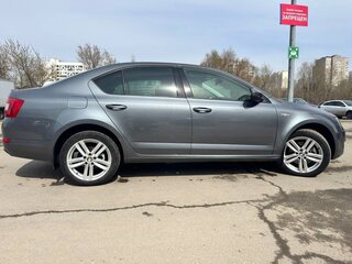 2015 Skoda Octavia III (A7), серый, 1370000 рублей, вид 4