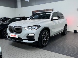2021 BMW X5 40i IV (G05/G18), белый, 8900000 рублей, вид 2