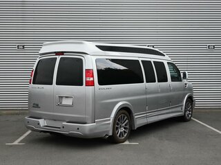 2020 Chevrolet Express II, серебристый, 10949900 рублей, вид 3