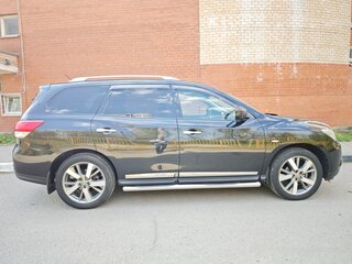 2014 Nissan Pathfinder IV, чёрный, 2020000 рублей, вид 3