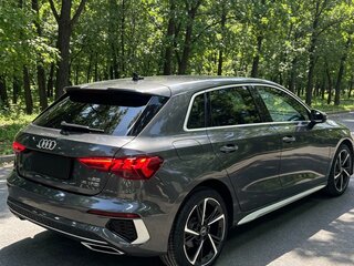 2023 Audi A3 Sportback 35 TFSI IV (8Y), серый, 2240000 рублей, вид 5