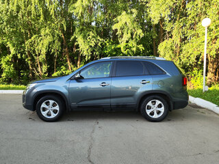 2014 Kia Sorento II Рестайлинг, зелёный, 1430000 рублей, вид 4
