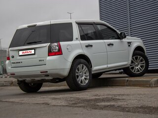 2010 Land Rover Freelander II Рестайлинг, белый, 1100000 рублей, вид 5