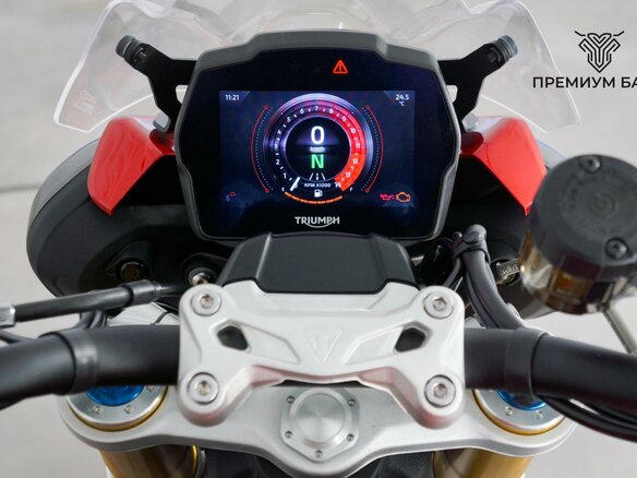 2024 Triumph Speed Triple, красный, 1647000 рублей - вид 11