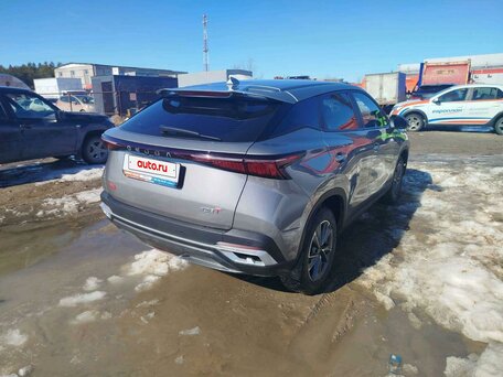 2024 Omoda C5 I, серый, 1802150 рублей, вид 3