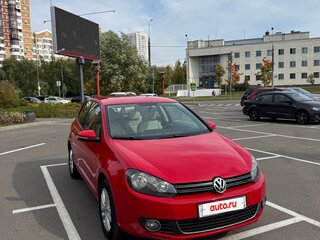 2010 Volkswagen Golf VI, красный, 770000 рублей, вид 2