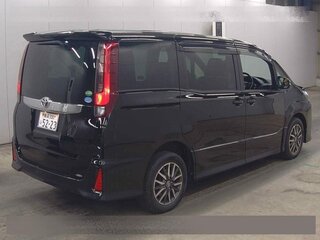 2015 Toyota Noah III (R80), чёрный, 1775000 рублей, вид 2