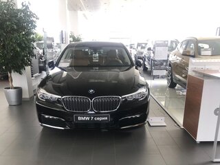 2017 BMW 7 серии 730i VI (G11/G12), чёрный, 4570000 рублей, вид 3