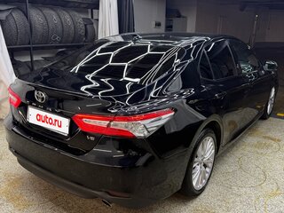 2019 Toyota Camry VIII (XV70), чёрный, 2100000 рублей, вид 4