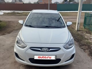 2014 Hyundai Solaris I, белый, 705000 рублей, вид 1
