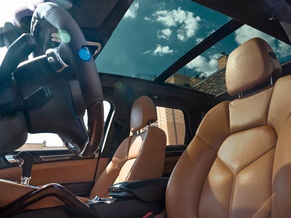 2011 Porsche Cayenne Turbo II (958), чёрный, 2300000 рублей - вид 13