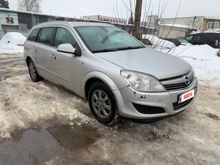 2012 Opel Astra H Рестайлинг, серебристый, 399000 рублей, вид 2