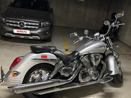 2005 Honda VTX 1300, серебристый, 780000 рублей, вид 1