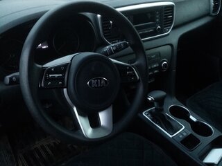 2020 Kia Sportage IV Рестайлинг, серый, 2200000 рублей, вид 4
