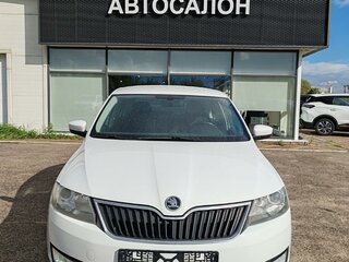 2015 Skoda Rapid I, белый, 1199000 рублей, вид 5