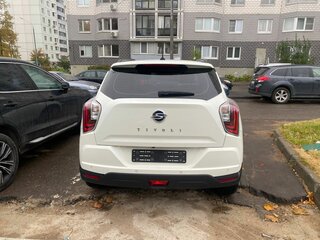2022 SsangYong Tivoli I Рестайлинг, белый, 2190000 рублей, вид 3