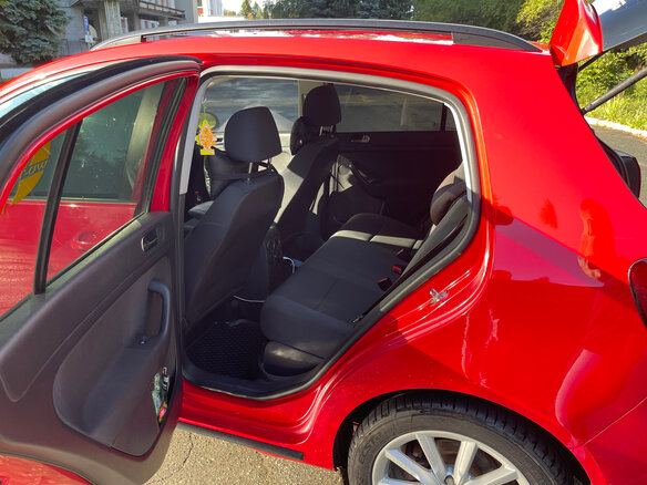 2011 Volkswagen Golf Plus II, красный, 1399000 рублей - вид 36